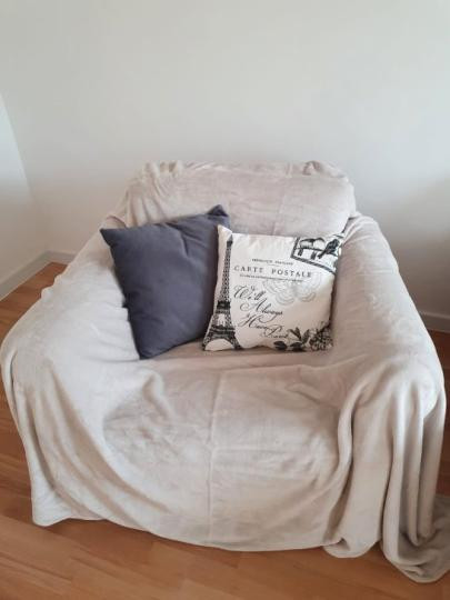 Apartament -3 camere -decomandat-Zona Teiul Doamnei