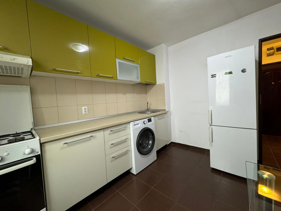 Apartament 2 camere - Decomandat - Centrala termica proprie - Drumul Taberei