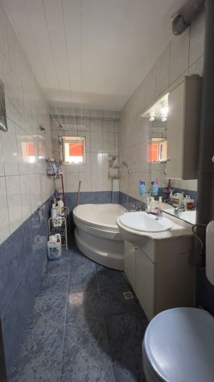 Apartament 2 camere Petre Ispirescu/Malcoci