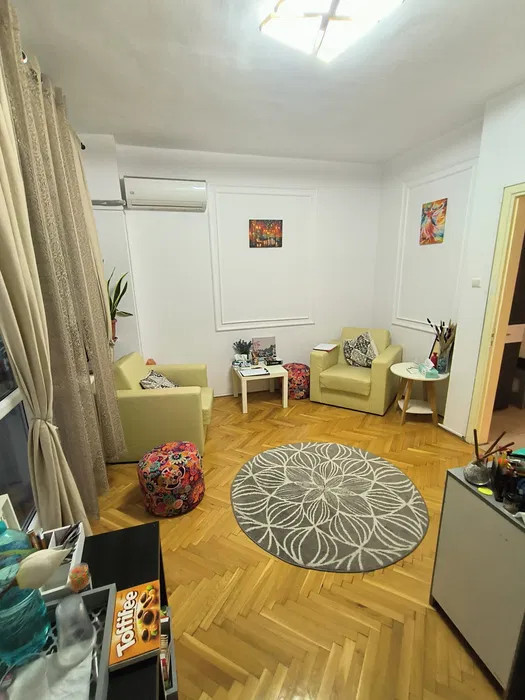 Apartament 4 Camere- zona Primaverii