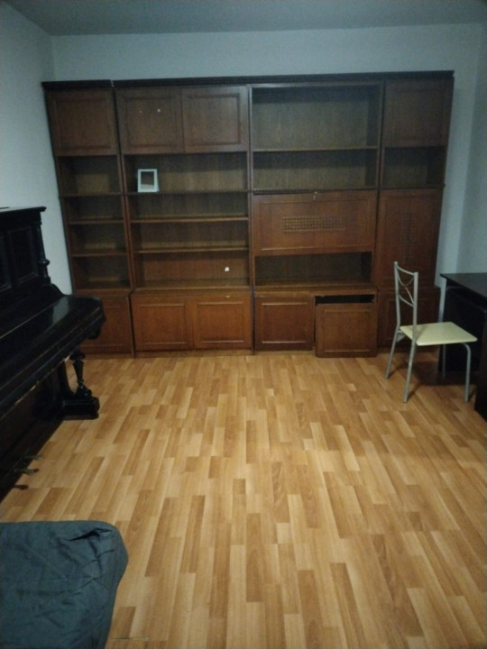 Apartament 2 camere etaj 2-an1982-Fabrica de Gheata 