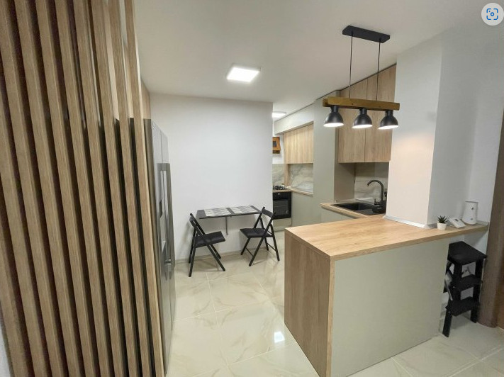 Apartament 3 camere-decomandat-zona 13 Septembrie /Sebastian