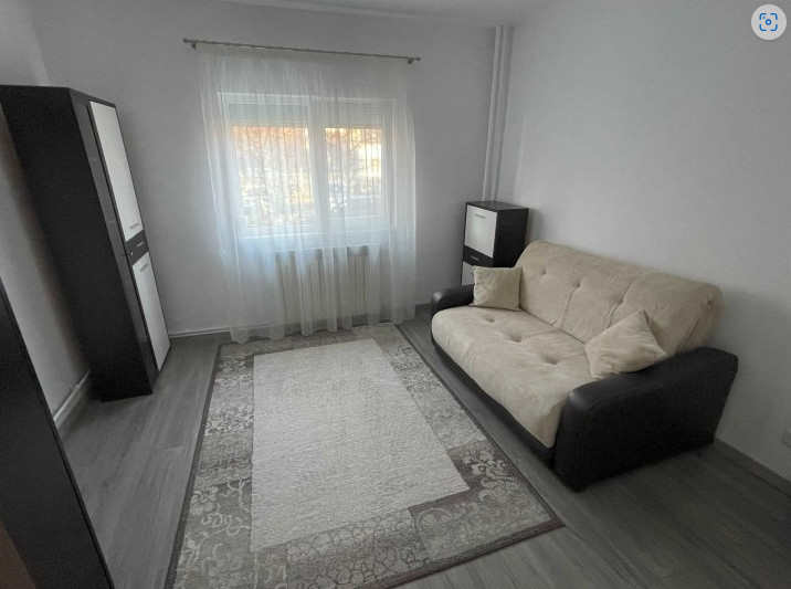 Apartament 3 camere-decomandat-zona 13 Septembrie /Sebastian
