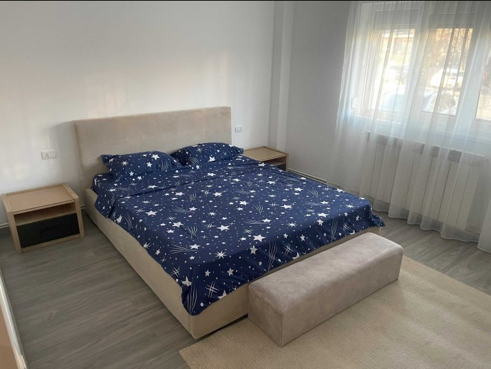 Apartament 3 camere-decomandat-zona 13 Septembrie /Sebastian