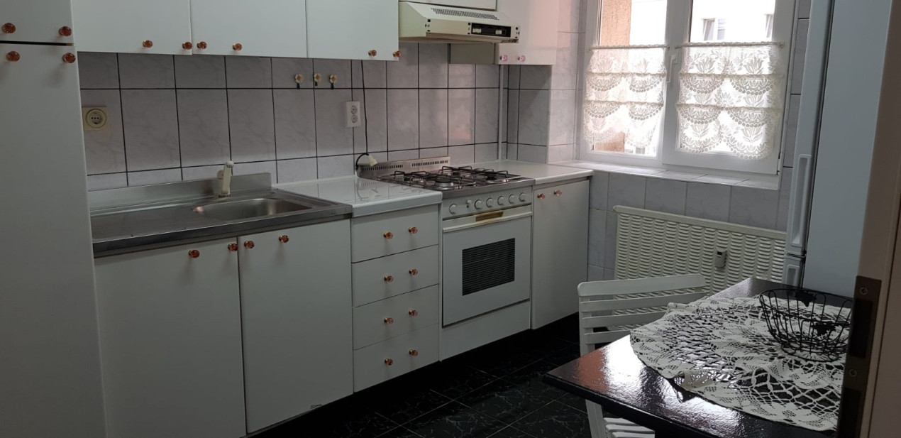 Apartament 3 camere- Mosilor- Mihai Eminescu