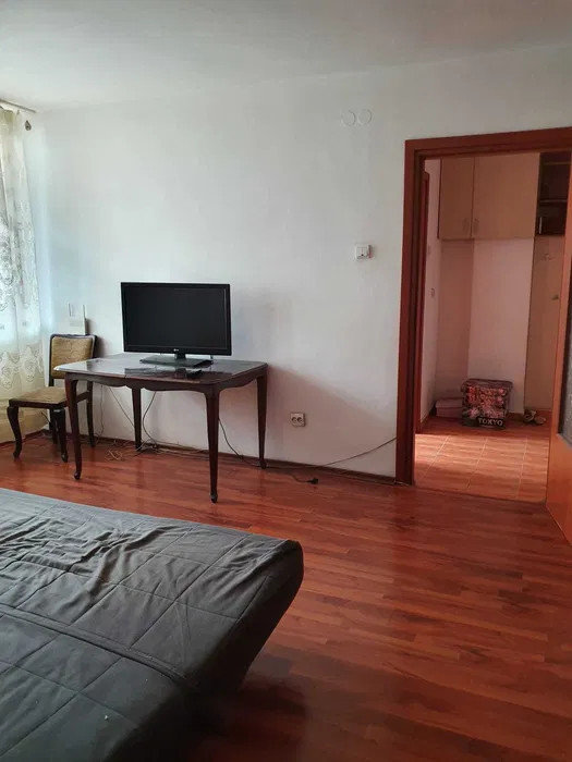 Apartament 2 camere Stefan cel Mare 