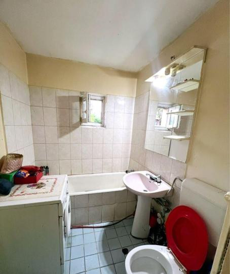 Apartament -2 camere -decomandat-Zona Colentina