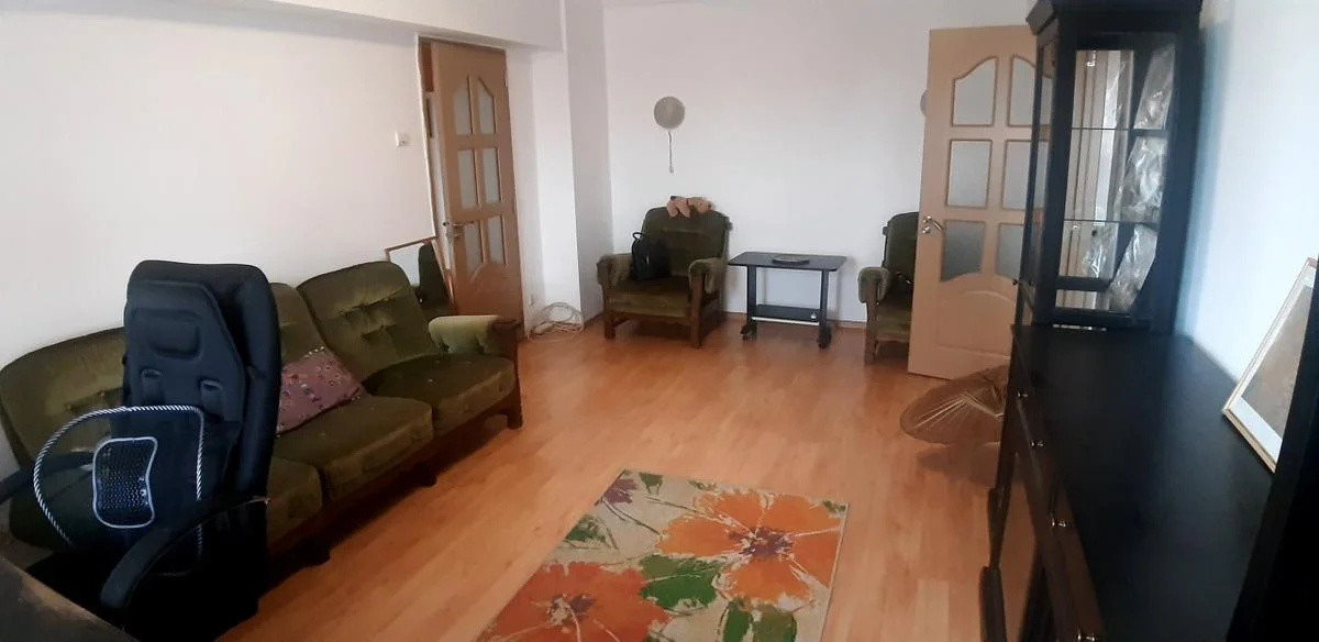 Apartament-3-camere-SINCAI-LA-5-MINUTE-DE-METROU