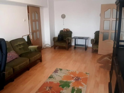 Apartament-3-camere-SINCAI-LA-5-MINUTE-DE-METROU