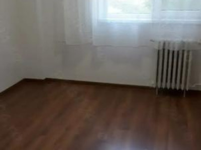 Apartament -2 camere -decomandat-Zona Rahova