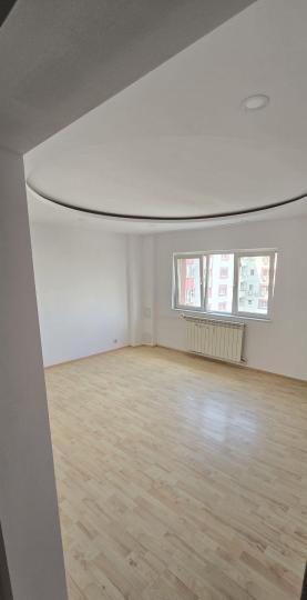 Apartament -4 camere -decomandat-Zona Sebastian -13 Septembrie
