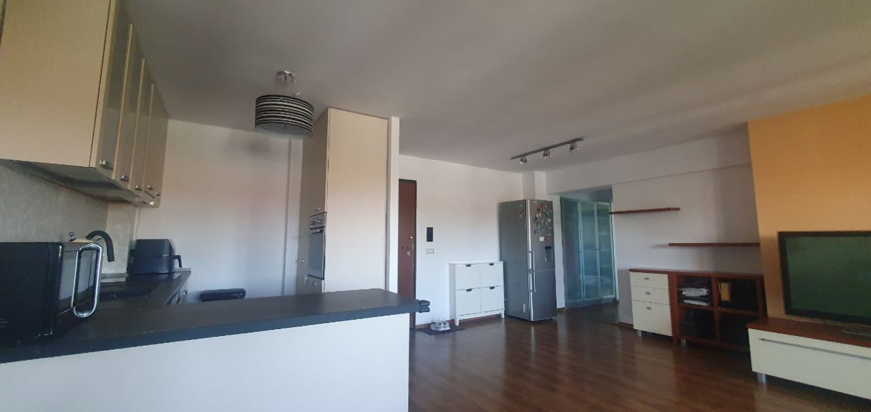 Apartament 2 camere-zona Unirii