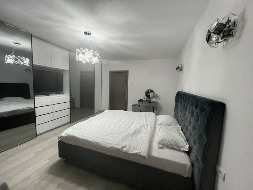 APARTAMENT 4 CAMERE,SEBASTIAN-PARC