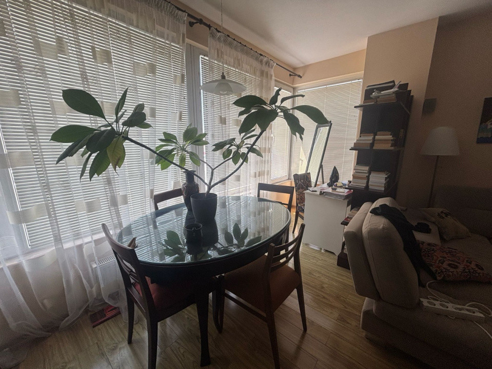Apartament 4 camere + parcare+ boxa -zona Panduri/ Progresului