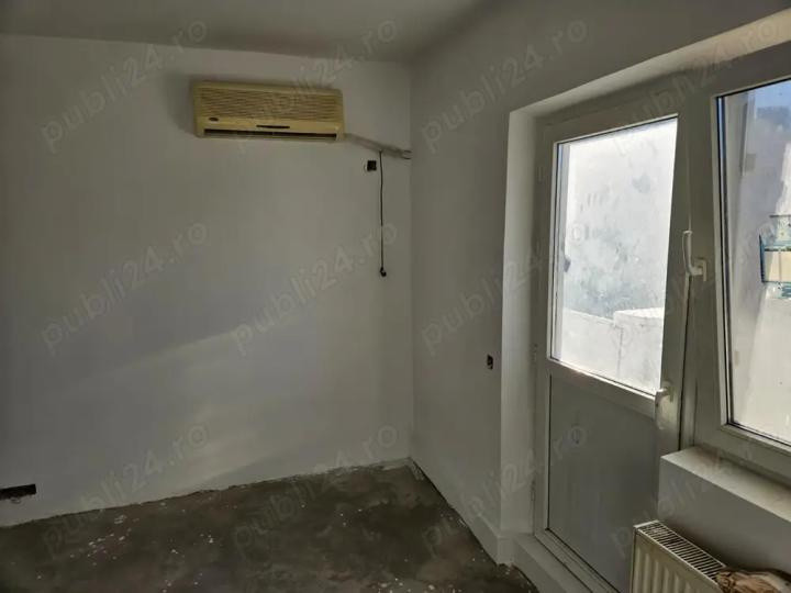 APARTAMENT 4 CAMERE TRAFIC GREU-NASUD