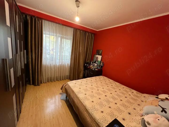 APARTAMENT 4 camere,SEBASTIAN-VULCAN CENTER
