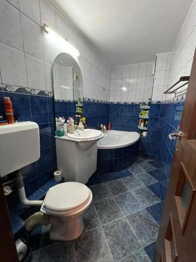 APARTAMENT 4 camere,SEBASTIAN-VULCAN CENTER
