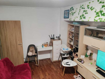 APARTAMENT 3 CAMERE Sebastian-Parc