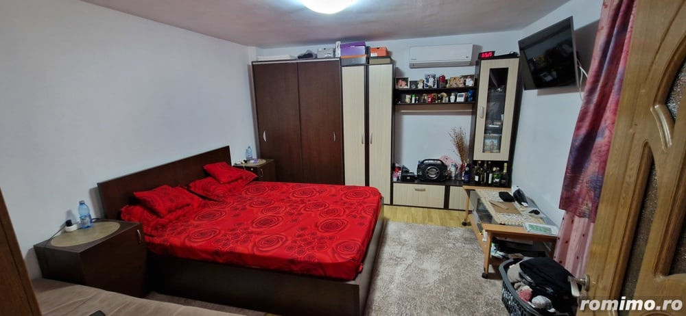 Casa Rahova -Salaj 4 Camere , Centrala proprie