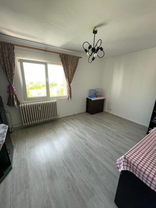 Apartament-2-camere-DECOMANDAT-LUICA-PENNY