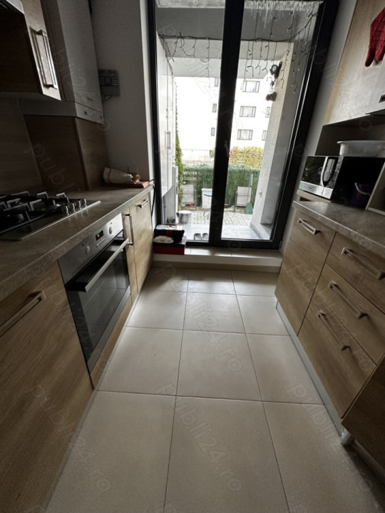 Apartament 3 Camere - Semidecomandat - Zona Baneasa