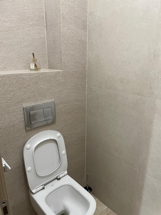 SPATIU DE INCHIRIAT TIMURI NOI-TINERETULUI