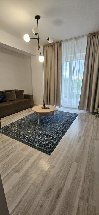 Apartament 2 camere Decomandat dealul Alunis