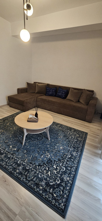 Apartament 2 camere Decomandat dealul Alunis