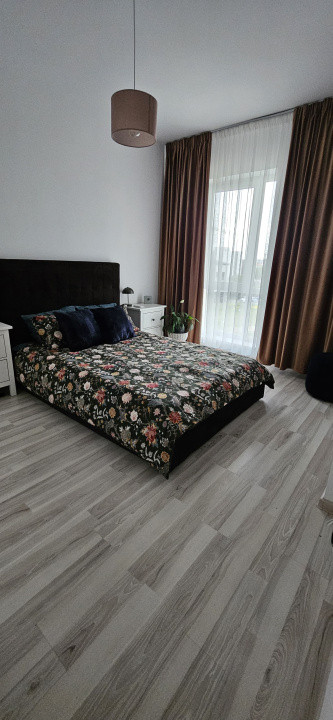 Apartament 2 camere Decomandat dealul Alunis