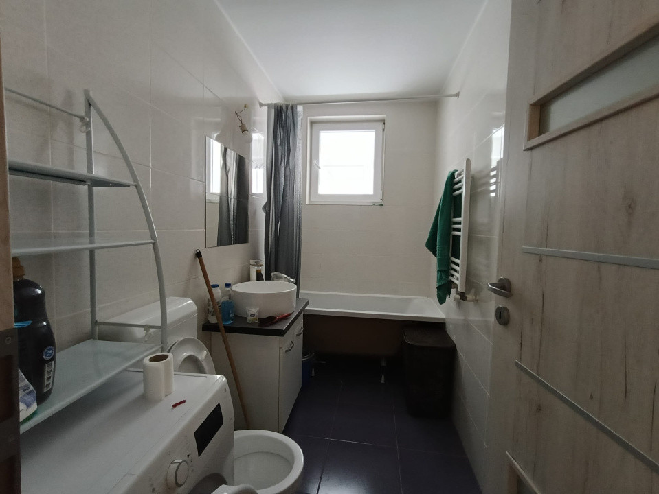 Apartament 3 camere-bloc nou Luica/Turnu Magurele