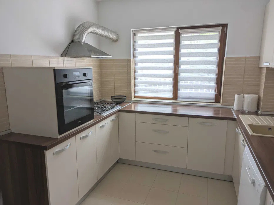 Inchiriere casa/vila Bragadiru | Parcare