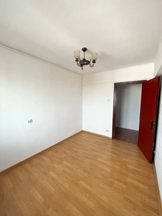 Apartament 3 camere - BLOC ANVELOPAT - zona ALEXANDRU OBREGIA 