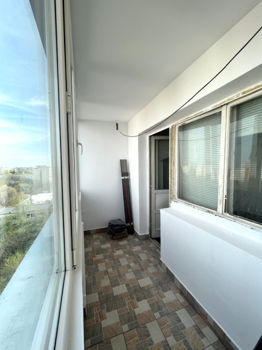 Apartament 3 camere - BLOC ANVELOPAT - zona ALEXANDRU OBREGIA 