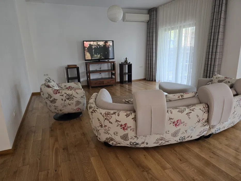 Inchiriere casa/vila Mogosoaia | Parcare