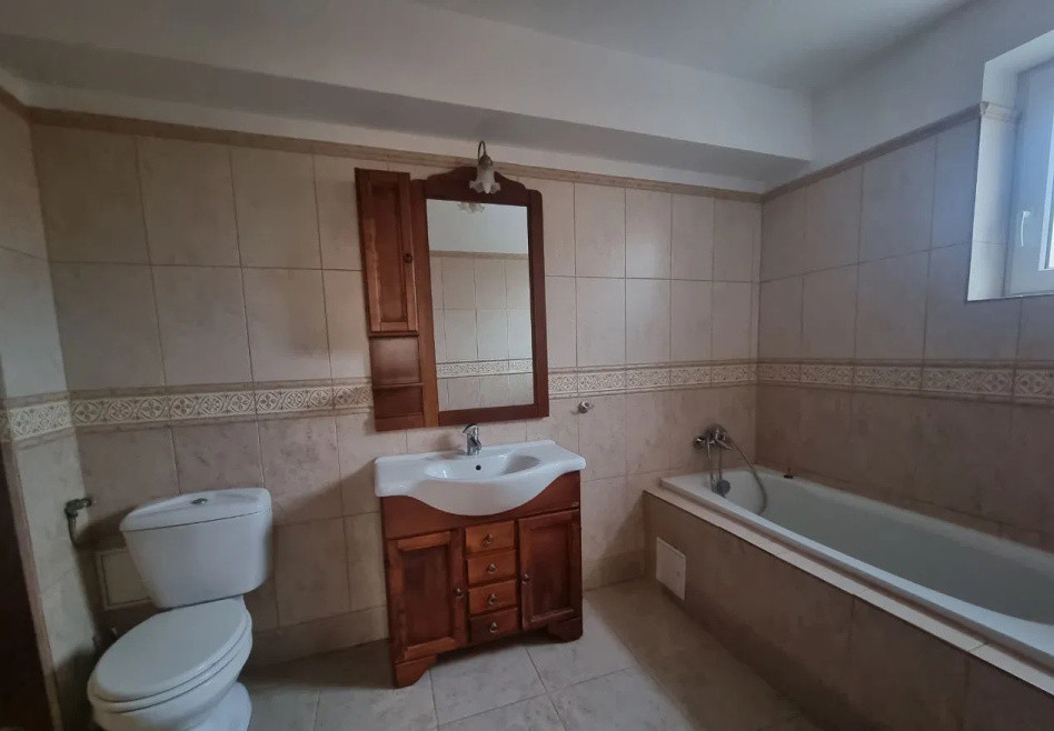 Inchiriere casa/vila Popesti-Leordeni | Parcare