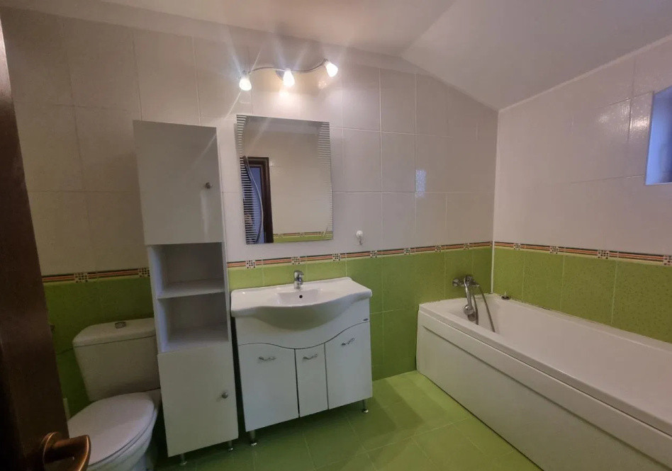 Inchiriere casa/vila Popesti-Leordeni | Parcare