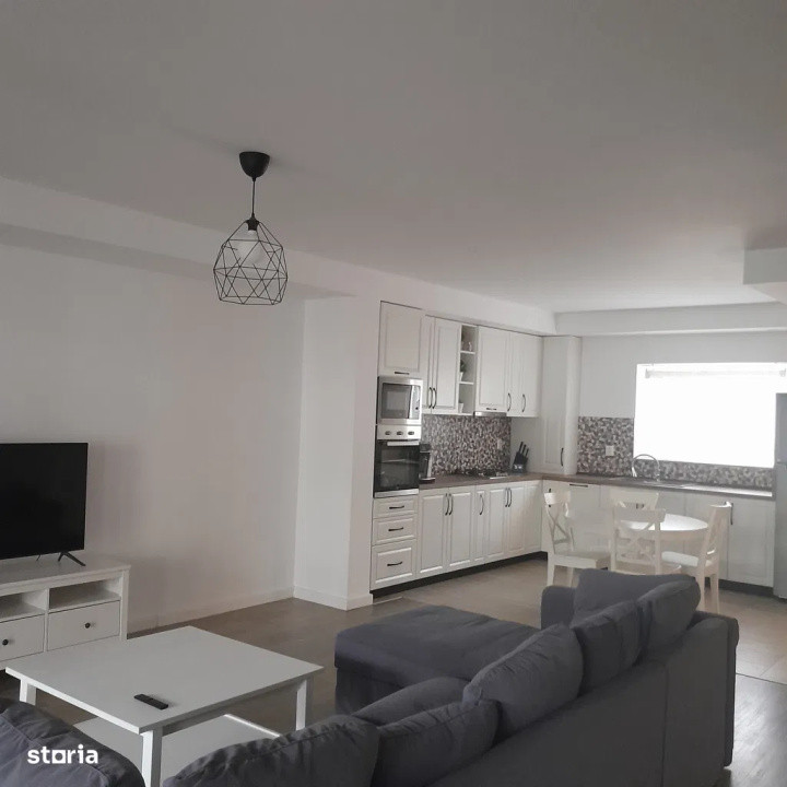 Inchiriere casa/vila complex Cosmopolis | Parcare 