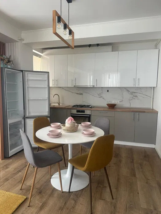 Apartament 2 camere Otopeni | Parcare 