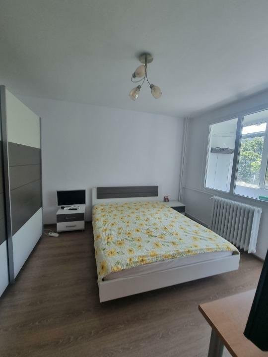 Apartament 3 camere-Drumul Taberei-Decomandat-Et. 3/4- Bloc reabilitat termic