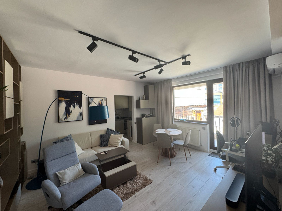 Apartament 2 camere-centrala-decomandat-zona Decebal