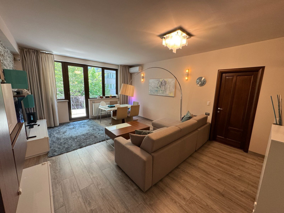 Apartament 3 camere-centrala-parcare-zona Decebal