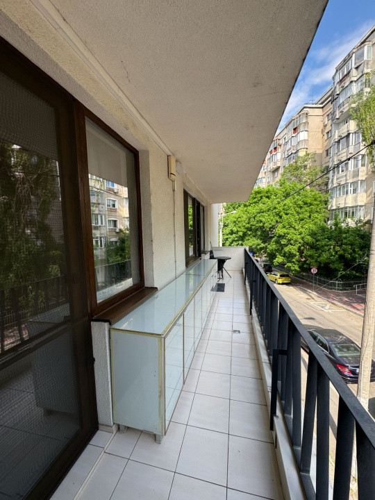Apartament 3 camere-centrala-parcare-zona Decebal