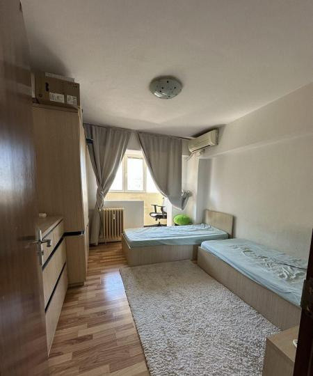 Apartament -3 camere-decomandat-zona Colentina