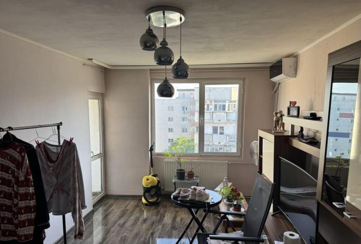 Apartament 2 camere decomandat Padesu