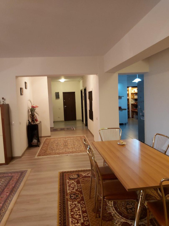 Apartament 3 camere-zona Grozavesti