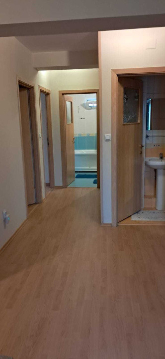 Apartament 3 camere-zona Drumul Taberei