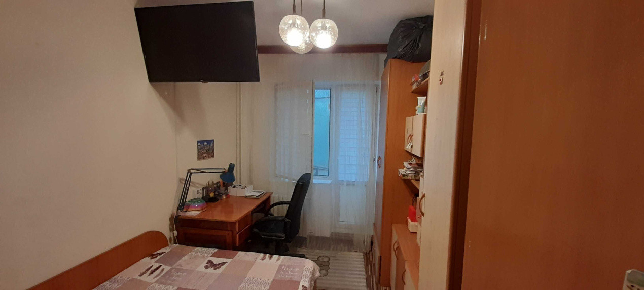 Apartament 3 camere-decomandat-zona Gorjului/Militari