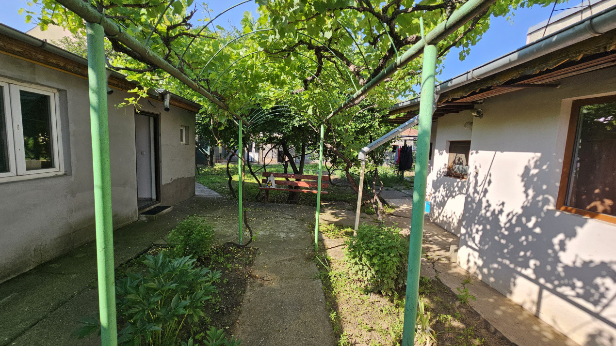 Teren + casa -zona Ghencea/Dr Taberei 