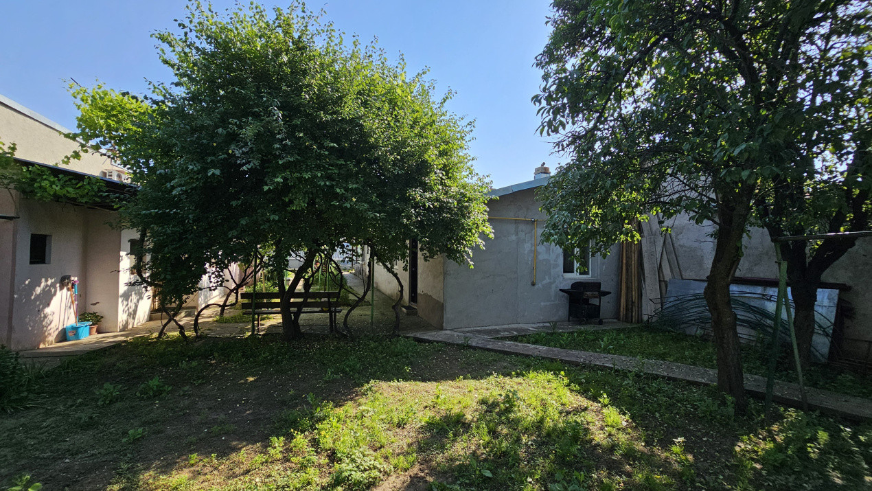 Teren + casa 4 camere -zona Ghencea/Dr Taberei 