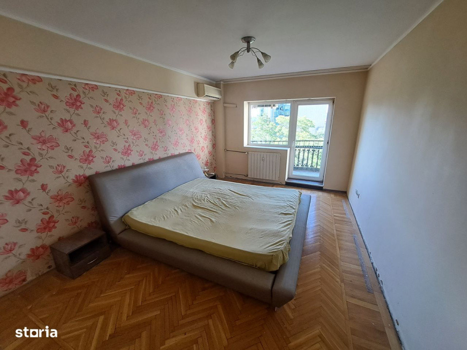 APARTAMENT 3 CAMERE UNIRII FANTANI-TRIBUNAL